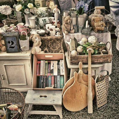 5 Best Flea Markets in California